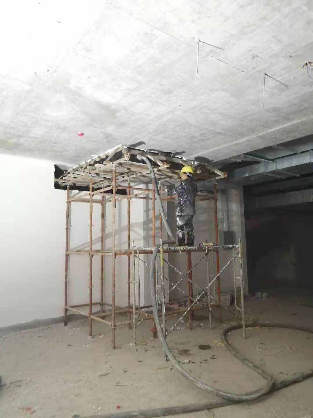 对地面裂缝的处置，传统方式还合用吗？